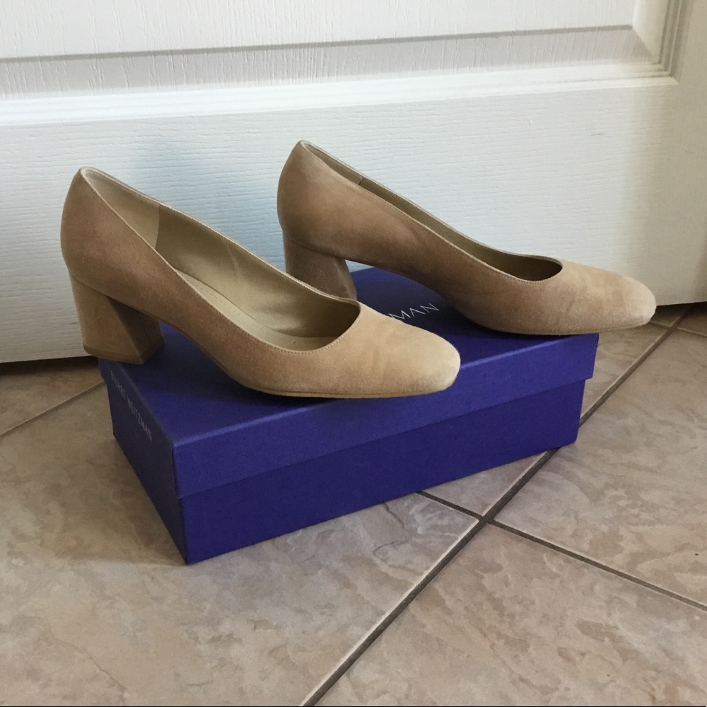 Stuart Weitzman Mary Mid Suede Block Heel Pump in Cashew, Like New - Sz 7.5